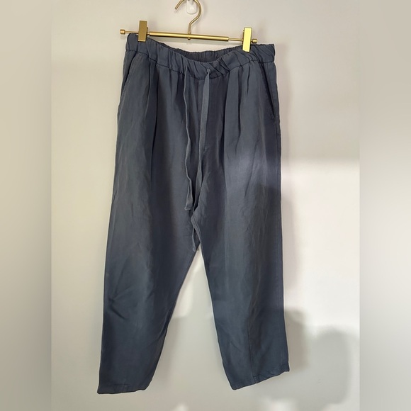 Zara women’s blue grey suit set. Size xs top size M bottom. New - Picture 9 of 15